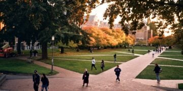 4 Dosa Mahasiswa Baru yang Harus Dihindari supaya Nggak Tersesat dan Menyesal Mojok.co