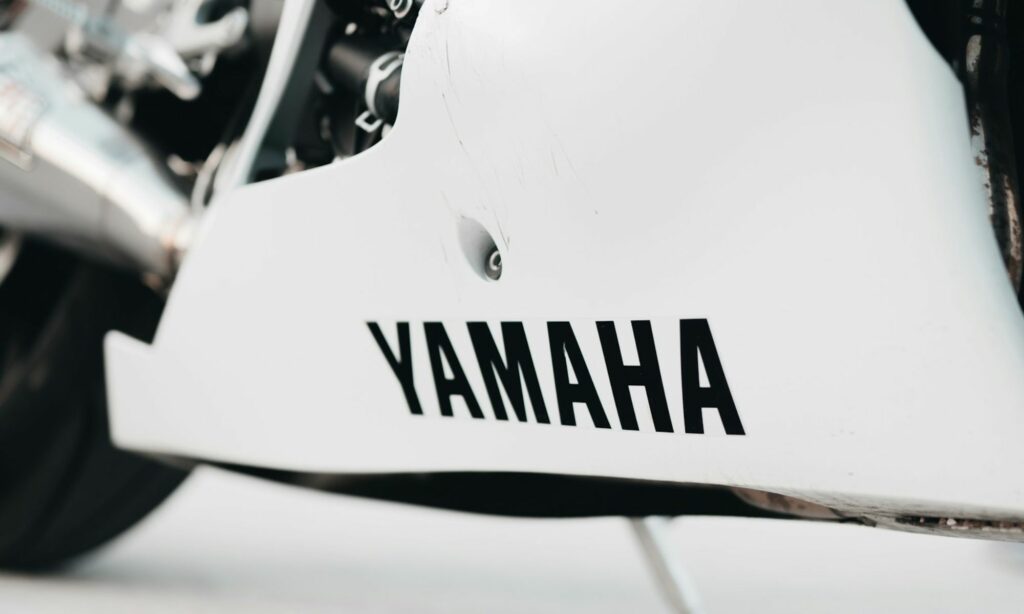 Yamaha Vixion: Motor yang Mudah Dicintai, tapi Mudah Juga Ditinggalkan Mojok.co