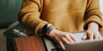 Anak Agensi Iklan di Bantul Masih Bisa Hidup Waras, Nggak Bakal Kena Asam Lambung seperti Anak Agensi Jakarta Mojok.co