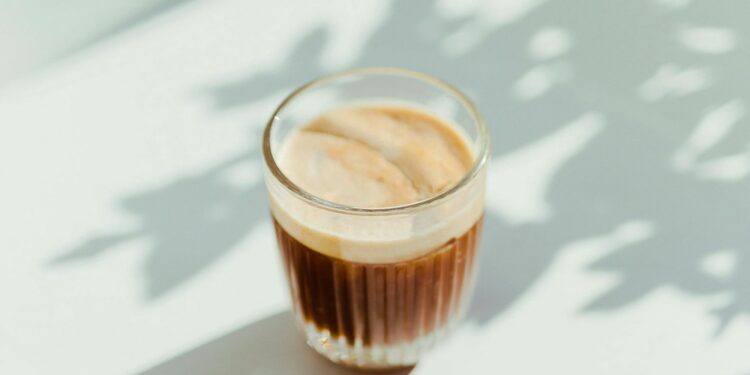 4 Alasan Saya Tetap Setia dan Tidak akan Menjadikan Kopi Kenangan sebagai “Mantan” Mojok.co