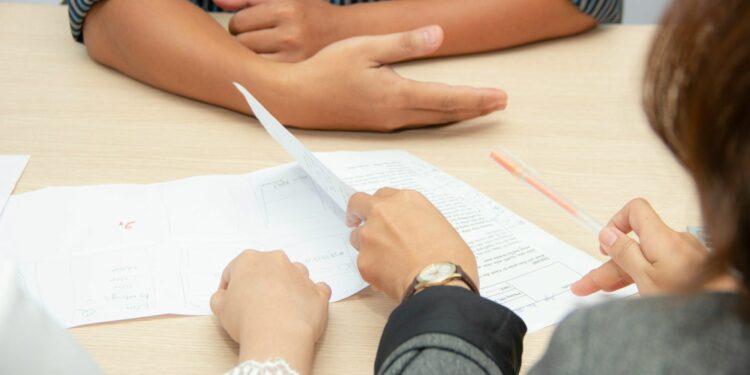 HRD yang Merasa Dirinya Berkuasa dan Paling Istimewa Memang Pantas Jadi Musuh Bersama Mojok.co