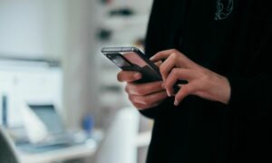Kartu Indosat Pascabayar Sebenarnya Tidak Spesial, tapi Saya Loyal Menggunakannya Selama 7 tahun 