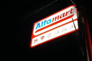 4 Makanan Siap Santap Paling Enak dari Alfamart, Jangan Tahunya Indomaret Aja