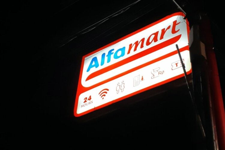 4 Makanan Siap Santap Paling Enak dari Alfamart, Jangan Tahunya Indomaret Aja