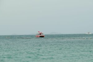 Penderitaan Penumpang Kapal Penyeberangan Kangean ke Pulau Jawa: Harus Ekstra Sabar dan Doa Kencang agar Selamat