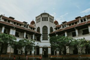 4 Hal Sederhana yang Bikin Orang Semarang Kesal, Jangan Lakukan di Depan Mereka!