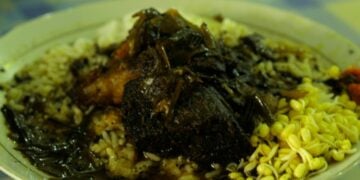 4 Rawon Surabaya yang Perlu Dihindari Pembeli karena Bikin Kecewa