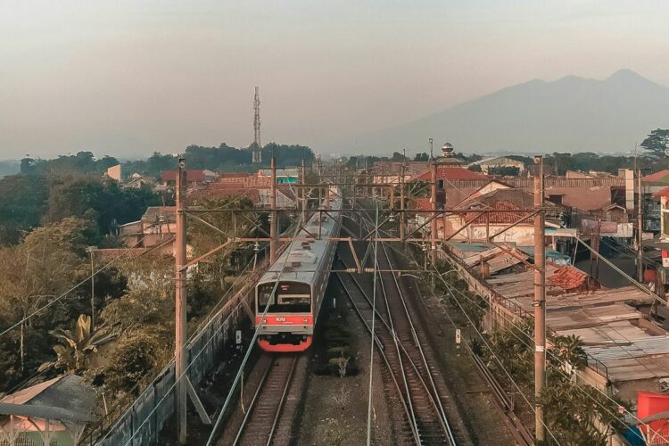 Kepada Akun Penjual Properti di Bogor: Stop Gunakan Embel-embel Slow Living, Sudah Nggak Pas!