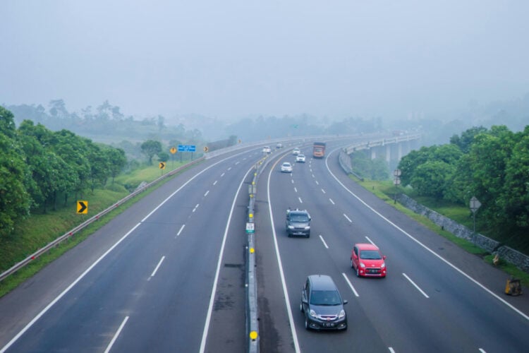 Ilustrasi Dilema Jogja ketika Jalan Tol Menembus Tanah Keraton (Unsplash)