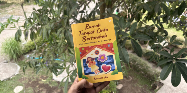 Mindfulness Parenting (Buku Mojok)