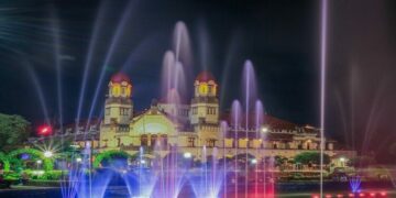 Semarang, Kota yang Nanggung dan Membosankan (Unsplash)