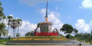 Tugu Keris Sumenep, Tugu Aneh Senilai Rp2,5 Miliar yang Menuai Kecurigaan Warga Lokal Mojok.co