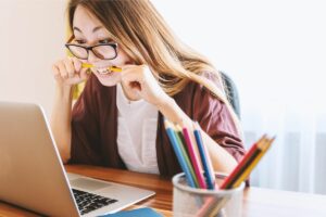 IPK Realistis atau Bare Minimum bagi Kalian Mahasiswa Baru di Semester Pertama, Biar Bisa Jadi Pondasi untuk Semester Selanjutnya