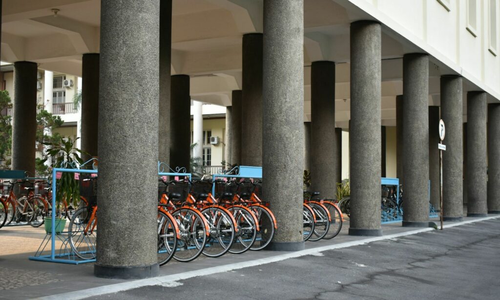 5 Tempat Nostalgia di UGM yang Bikin Alumni seperti Saya Pengin Balik Jadi Mahasiswa Mojok.co