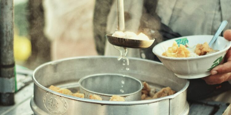 \4 Dosa Penjual Bakwan Kawi Malang yang Jarang Disadari Banyak Pembeli Mojok.co