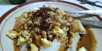 3 Dosa Penjual Tahu Tek Surabaya yang Bikin Pelanggan seperti Saya Mikir Dua Kali Sebelum Jajan Mojok.co