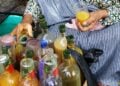 5 Sisi Gelap Penjual Jamu: Bukannya Bikin Sehat, Malah Bikin Pembeli Resah Mojok.co