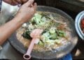 4 Perbedaan Gado-gado Jogja dan Gado-gado Jakarta yang Bikin Lidah Orang Ibu Kota seperti Saya Kaget Mojok.co