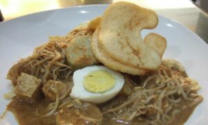 Jangan Asal Klaim, Ketoprak Itu Warisan Kuliner Betawi Jakarta, Bukan Cirebon