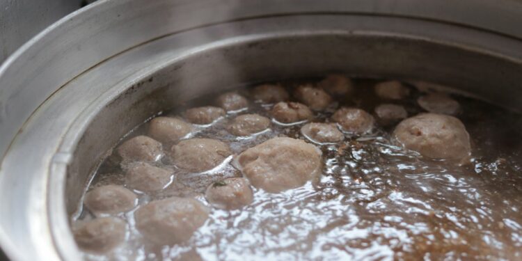 7 Alasan Bakso Malang Gagal Menjadi Primadona di Jogja