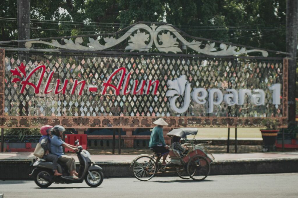 Nestapa Buruh Gaji UMK Jepara: Gaji Habis buat Bayar Cicilan, Dipenuhi Rasa Bersalah