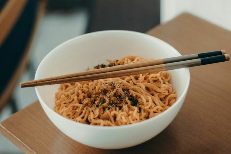 Indomie Cabe Ijo Langka padahal Salah Satu Mie Instan Terbaik