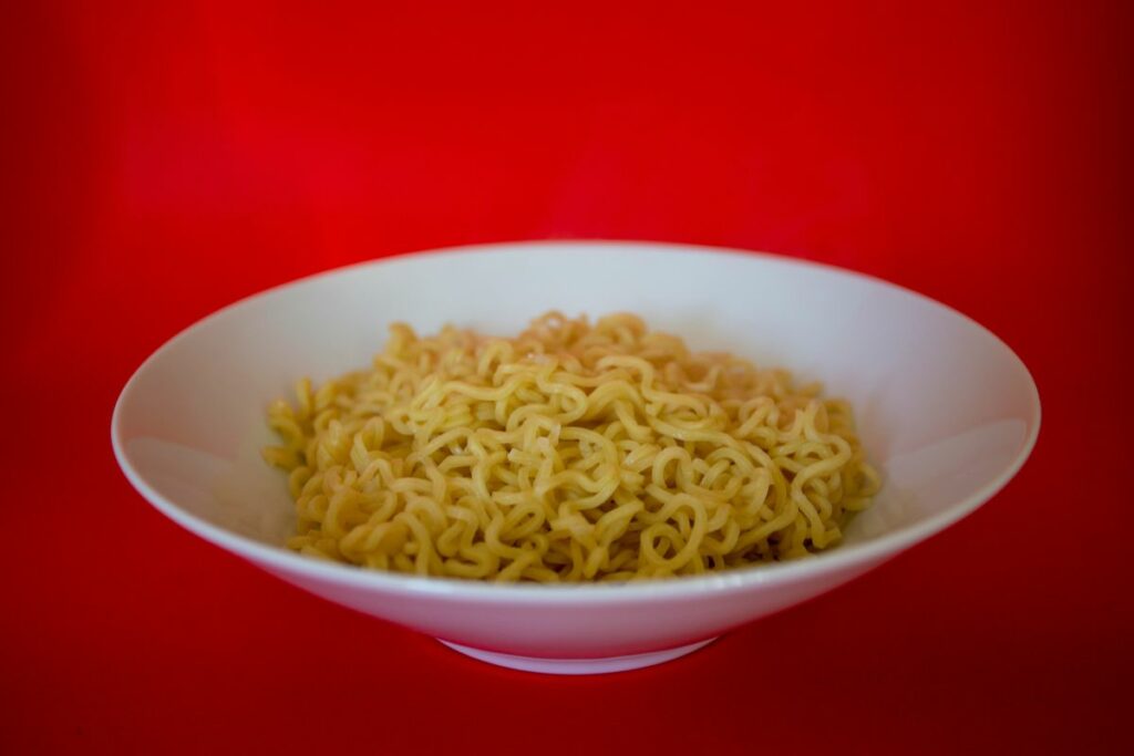 12 Dosa Indomie Rawon yang Bikin Pembeli Kapok Mencicipi Lagi