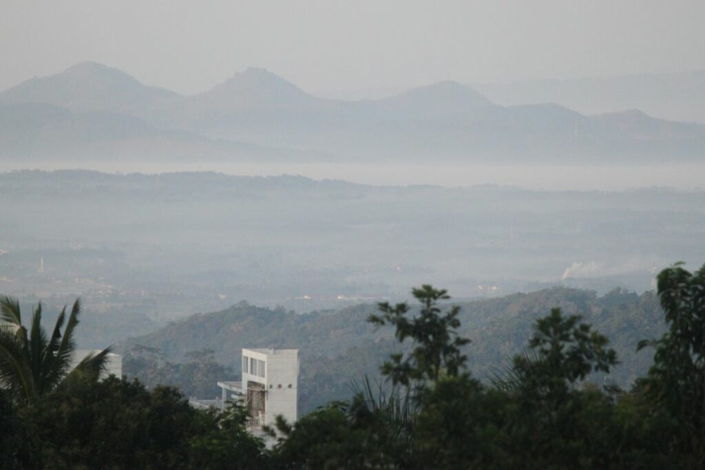 Banyumas Makin Sesak dan Mahal, Berhenti Mendambakan Slow Living di Sini!