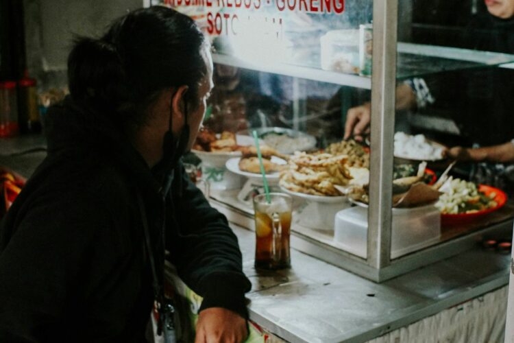 6 Menu Warteg yang Bermasalah, Pikir Ulang sebelum Pesan