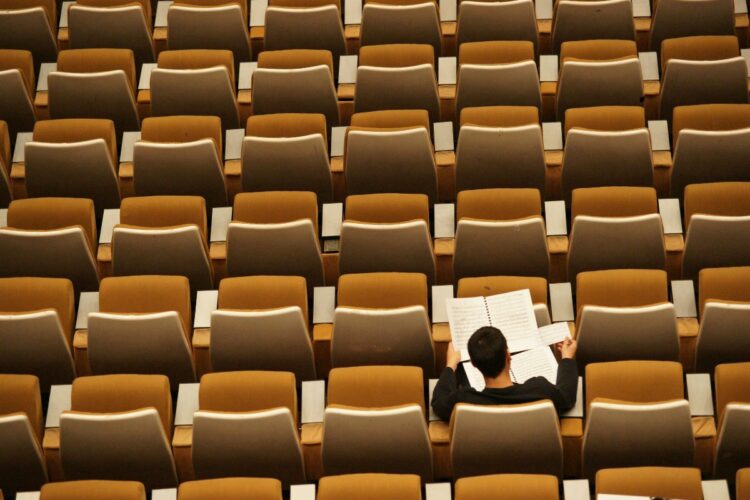 7 Kampus Swasta Underrated di Indonesia yang Bisa Jadi Alternatif, Nggak Kalah dari Kampus Negeri