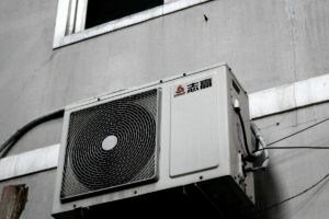 5 Dosa Jasa Servis AC yang Merugikan Pelanggan