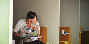 3 Hal tentang Universitas Terbuka (UT) yang Tidak Boleh Kalian Percayai Begitu Saja