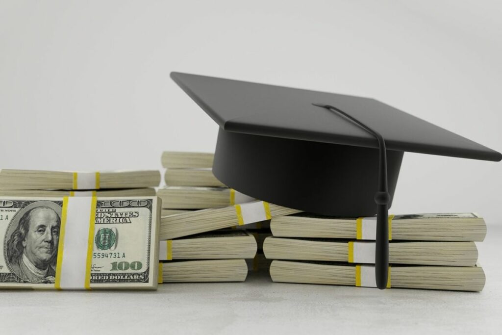 6 Beasiswa yang Sebaiknya Dihindari Mahasiswa karena Berpotensi Menjebak