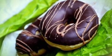 Bisnis Donat Itu Mudah: Alatnya Nggak Ribet, Bahannya Juga Nggak Bakalan Langka, Cuannya Jelas Nggak Bisa Dianggap Sebelah Mata!