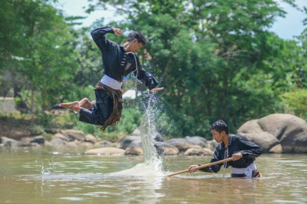 Jadi Warga PSHT di Tengah Stigma: Antara Bangga dan Harus Siap Dicap Macam-macam