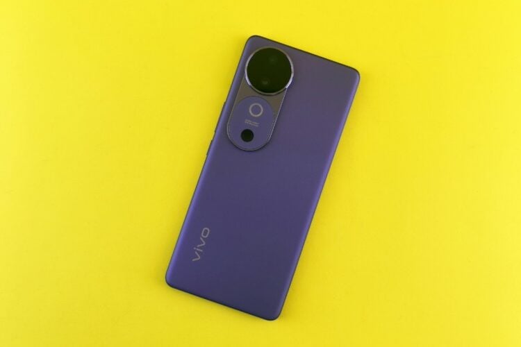 Vivo V40, Masih HP Terbaik di Tengah Pesona Vivo V60 (Unsplash)