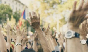 Dilema Mantan Aktivis yang Kini Jadi PNS: Ingin Ikut Demo, tapi Takut Karier Terancam 