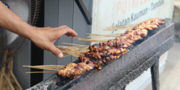 Jangan Nekat Buka Usaha Sate Kambing di Tegal, Prospeknya Memang Menggiurkan, tapi Tantangannya Besar Mojok.co