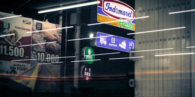 Sisi Gelap Tebus Murah Indomaret: Bukannya Lebih Hemat, Pembeli Malah Makin Boros Mojok.co