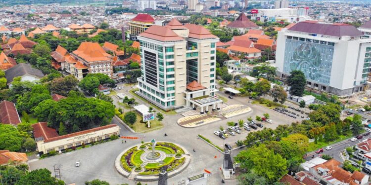 3 Hal yang Wajar di Kampus UM, tapi Nggak Lumrah di Kampus Lain di Malang Mojok.co alasan daftar UM