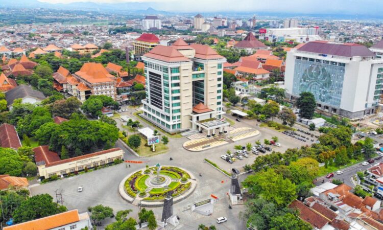 3 Hal yang Wajar di Kampus UM, tapi Nggak Lumrah di Kampus Lain di Malang Mojok.co alasan daftar UM