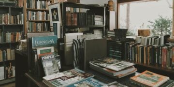 Alasan Gramedia Tidak Perlu Buka Cabang di Bangkalan Madura, Nggak Bakal Laku! Mojok.co