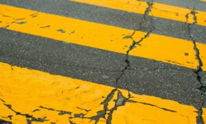 Jembatan Pelor Malang, Jalan Tikus yang Memudahkan, tapi Berbahaya
