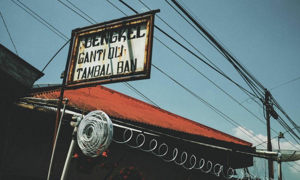 5 Akal-akalan Bengkel yang Perlu Diwaspadai Pelanggan kalau Tidak Mau Rugi Mojok.co