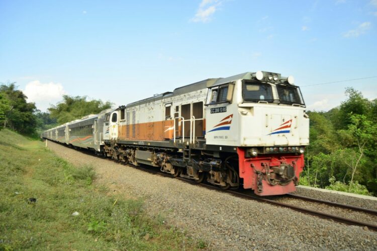 Kasta Kereta Api Kediri-Semarang, KA Majapahit Masih Jadi Juaranya