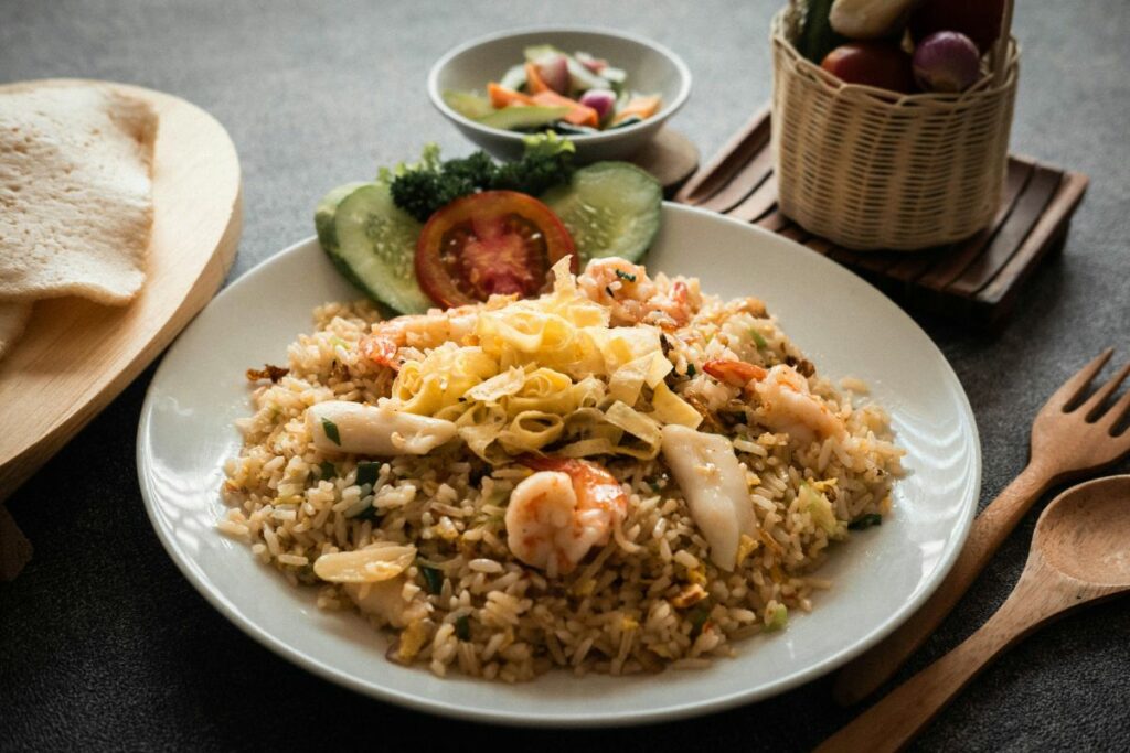 Nasi Goreng di Surabaya Salah Konsep Sejak Awal karena Pakai Topping Irisan Telur Rebus