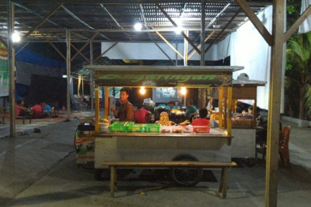 5 Angkringan Jogja yang Perlu Dihindari biar Nggak Menyesal