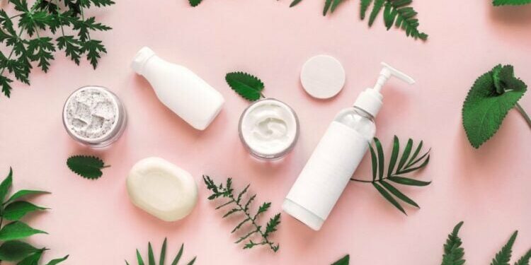 Skincare Routine Anak SD yang Semakin Meresahkan (Shutterstock)