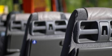 Feeder BRT Semarang, Murahnya Bikin Ikhlas, Kurangnya Bikin Tertawa