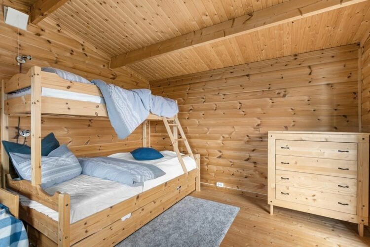 Percayalah, Kos Sekamar Berdua Hanya Akan Berujung Membangun Neraka di Kamar